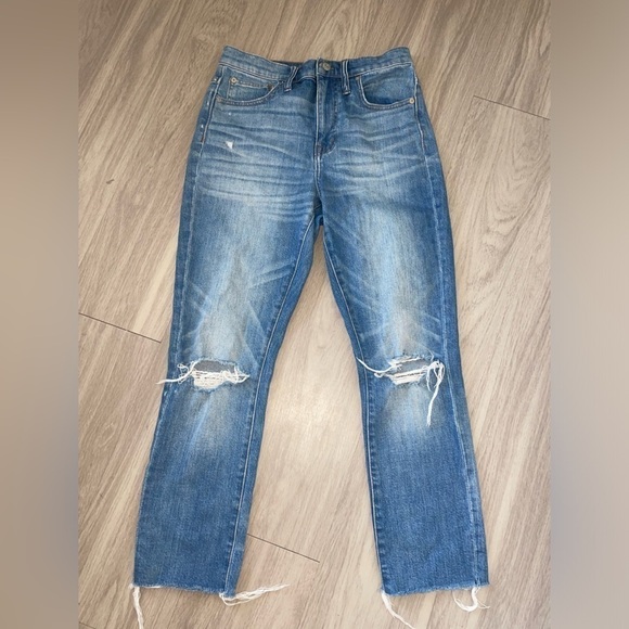 Madewell Denim - Madewell slim high rise distressed boyfriend jeans